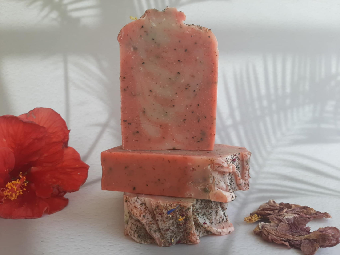 Hibiscus Tea Aloe & Nectar Botanical Body Bar