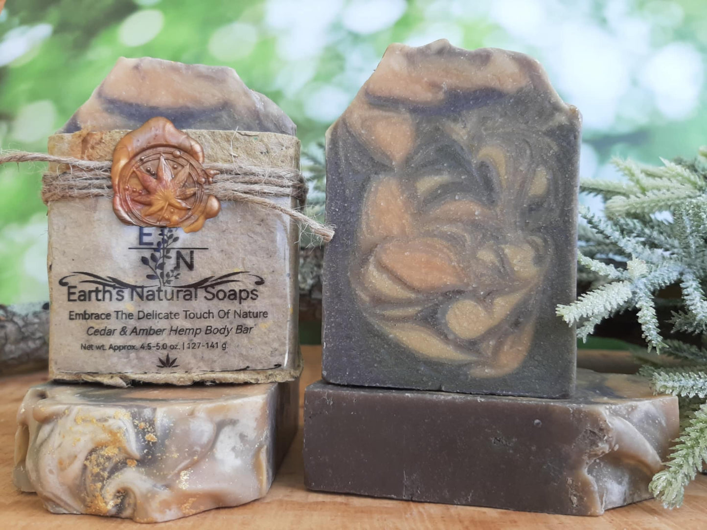 Cedar & Amber Hemp Body Bar