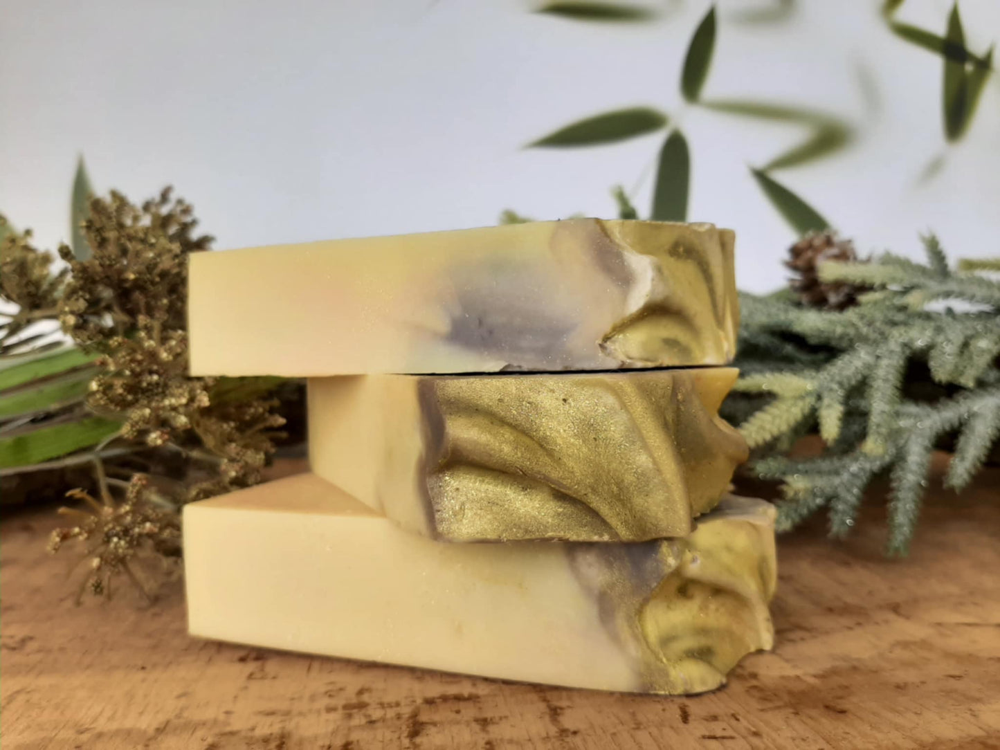 Earthly Glow Tallow Hemp Body Bar