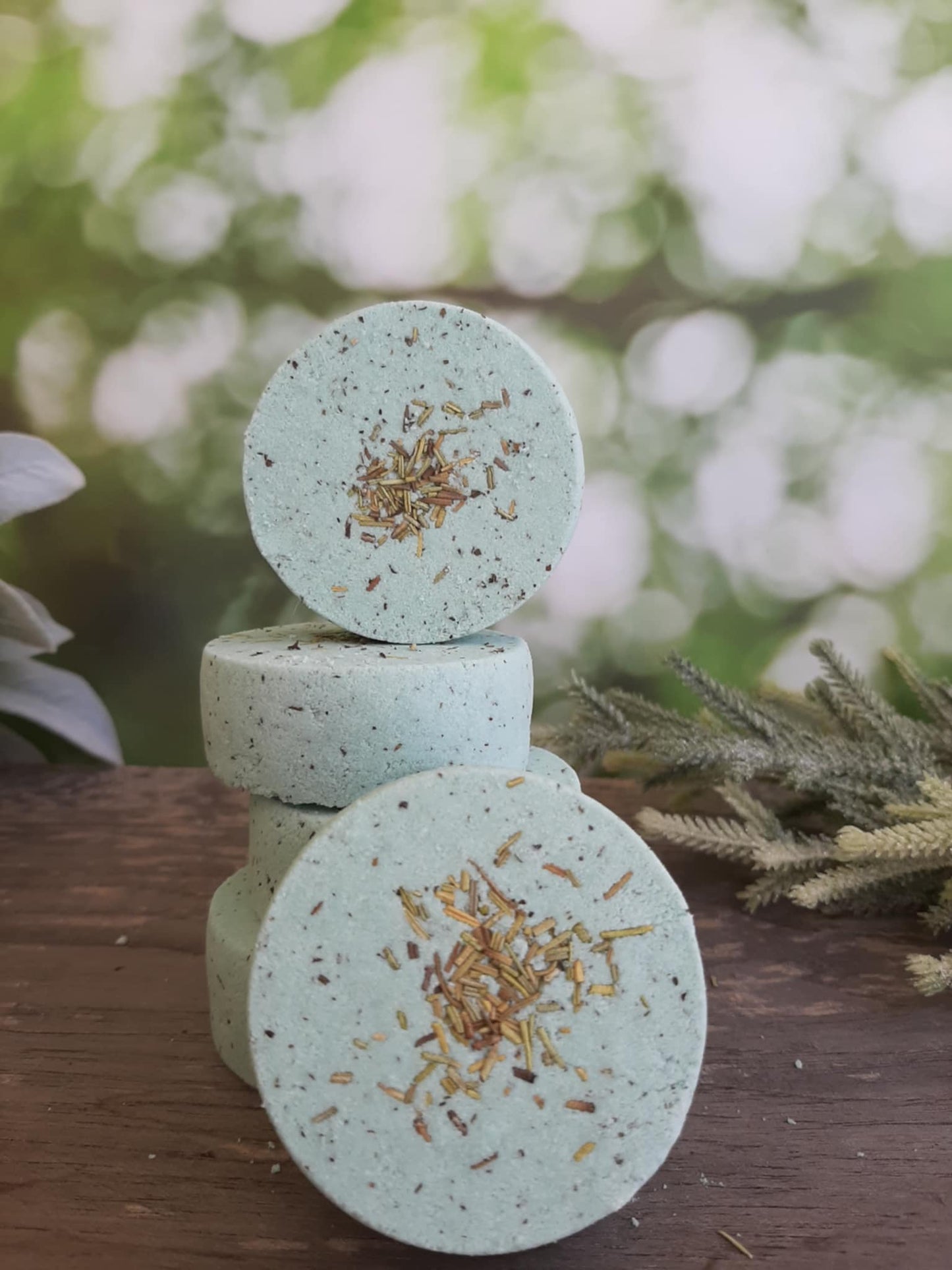 Eucalyptus Botanical Rejuvenating Shower Steamers