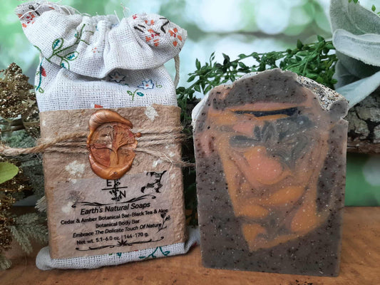 Cedar & Amber Black Tea Botanical Body Bar