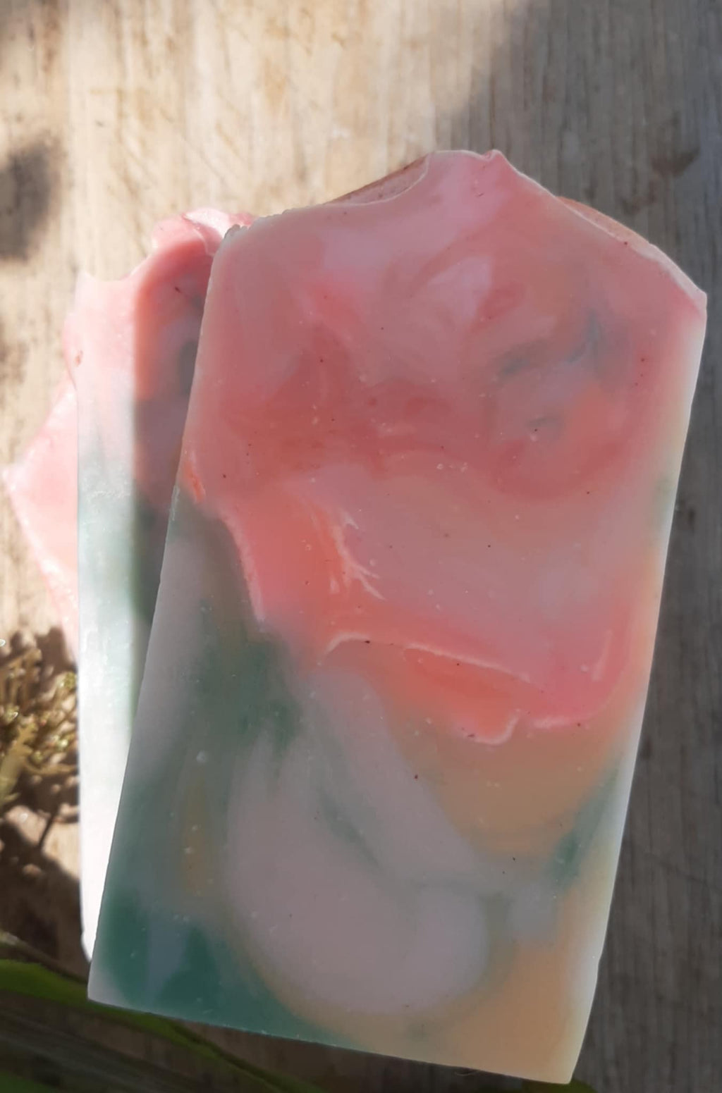  Bubbly creamy lather from Handmade Grapefruit Bellini Hemp Body Bar – 60+ washes 